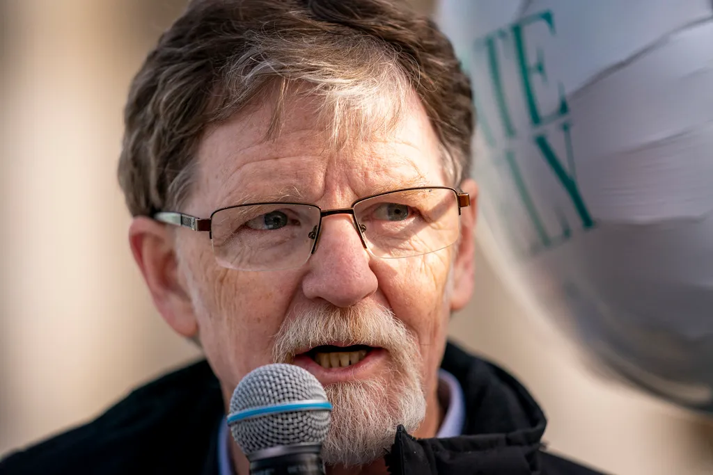 Colorado High Court to Hear Case Against Christian Baker who Refused to Make LGBTQ-Themed Cake