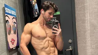 It's Bottoms Up for the Intoxicating Michael Vente