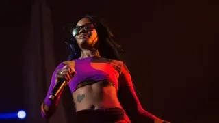 Azealia Banks Makes More Transphobic Comments
