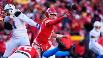 NFL Playoffs Will Miss Mahomes, Brady and Manning for the First Time Since the 1998 Season