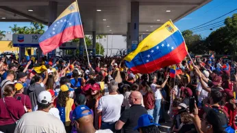 Ouster of Maduro Government Sparks Celebrations Among Venezuelans in South Florida
